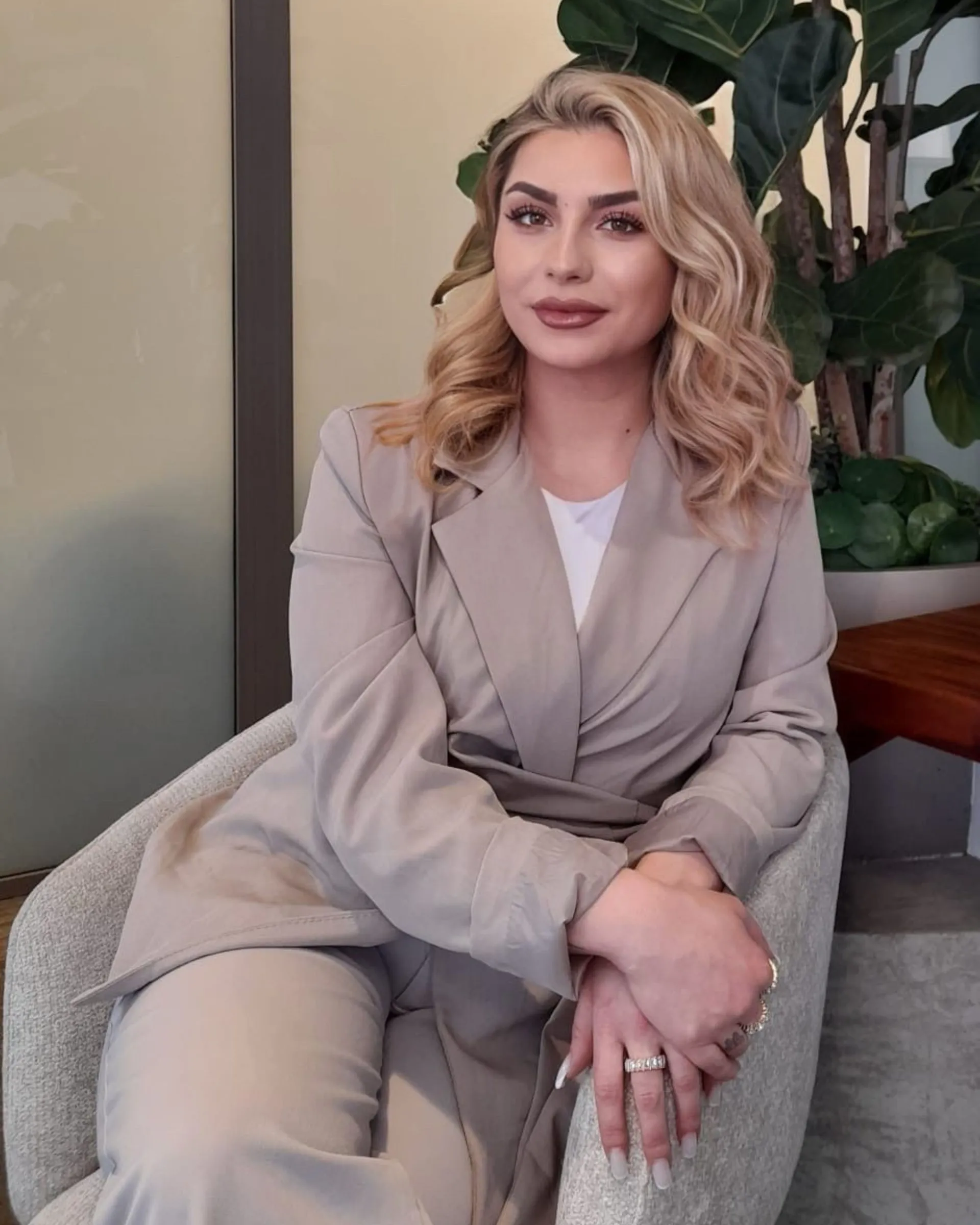 Gizem, Stylistin im Perückenstylist Studio Nürnberg