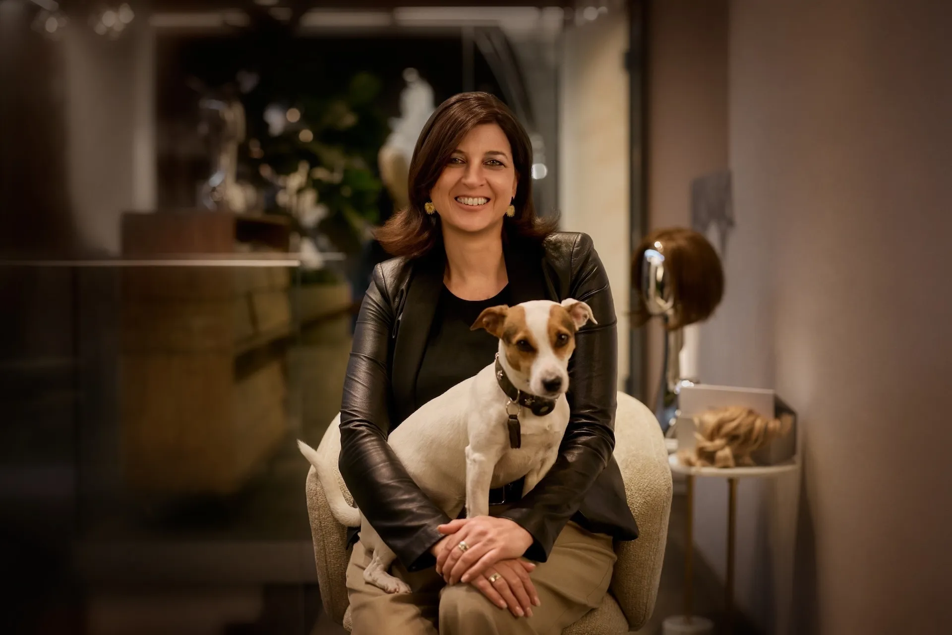 Sandra Oberholz, Friseurmeisterin und Inhaberin des Perückenstylist in Nürnberg